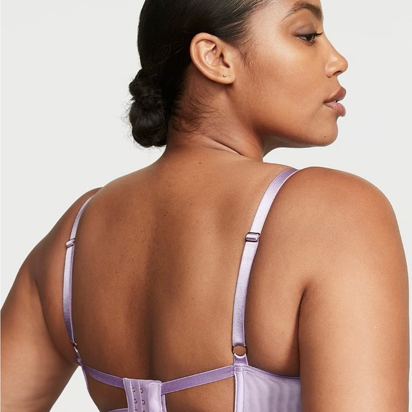 Victoria’s Secret Wicked Unlined Floral Embroidery balconette. Size 40 D - Picture 3 of 5